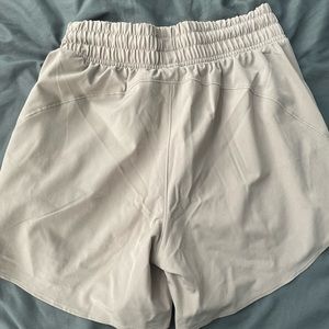 Under Armour XS Tan Flex Woven Shorts